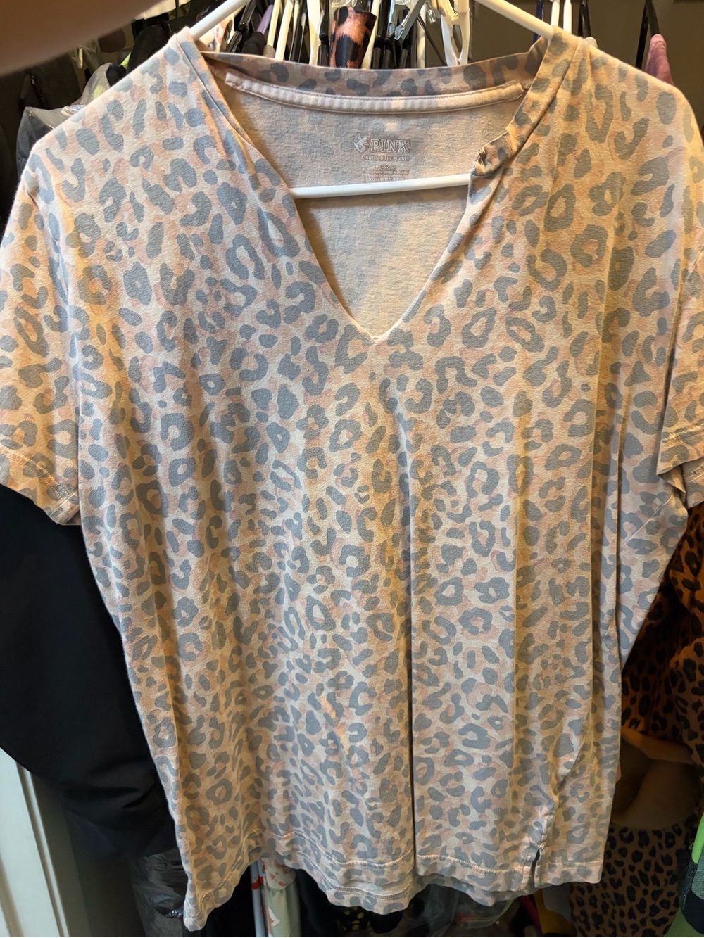 Victoria secret pink leopard print v neck shirt medium